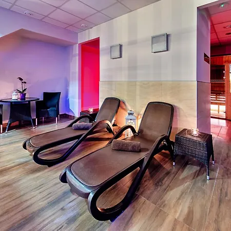 Hotel Grand Royal 4*