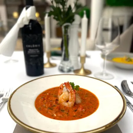 Ξενοδοχείο Grand Royal 4*