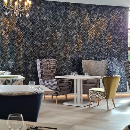 Grand Royal מלון 4*