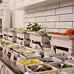 Ξενοδοχείο Grand Royal 4*