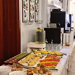 Ξενοδοχείο Grand Royal 4*