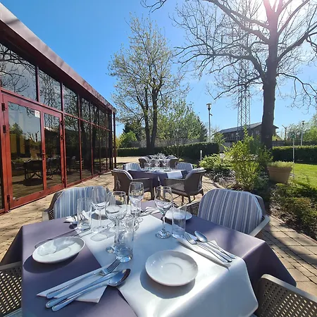 Hotel Grand Royal Poznaň