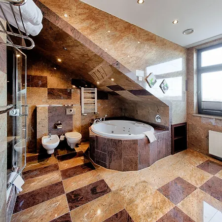 Grand Royal Отель 4*