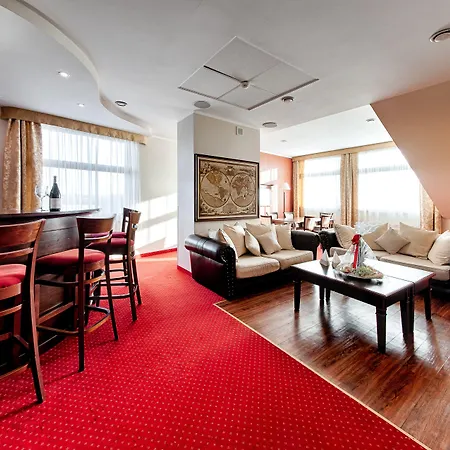 Grand Royal 4*