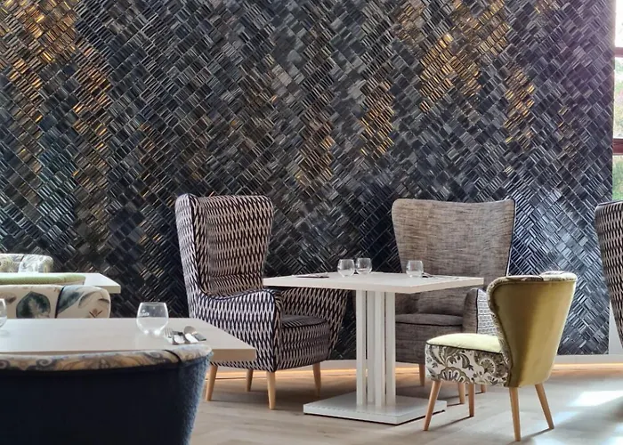 Grand Royal Hotel 4*